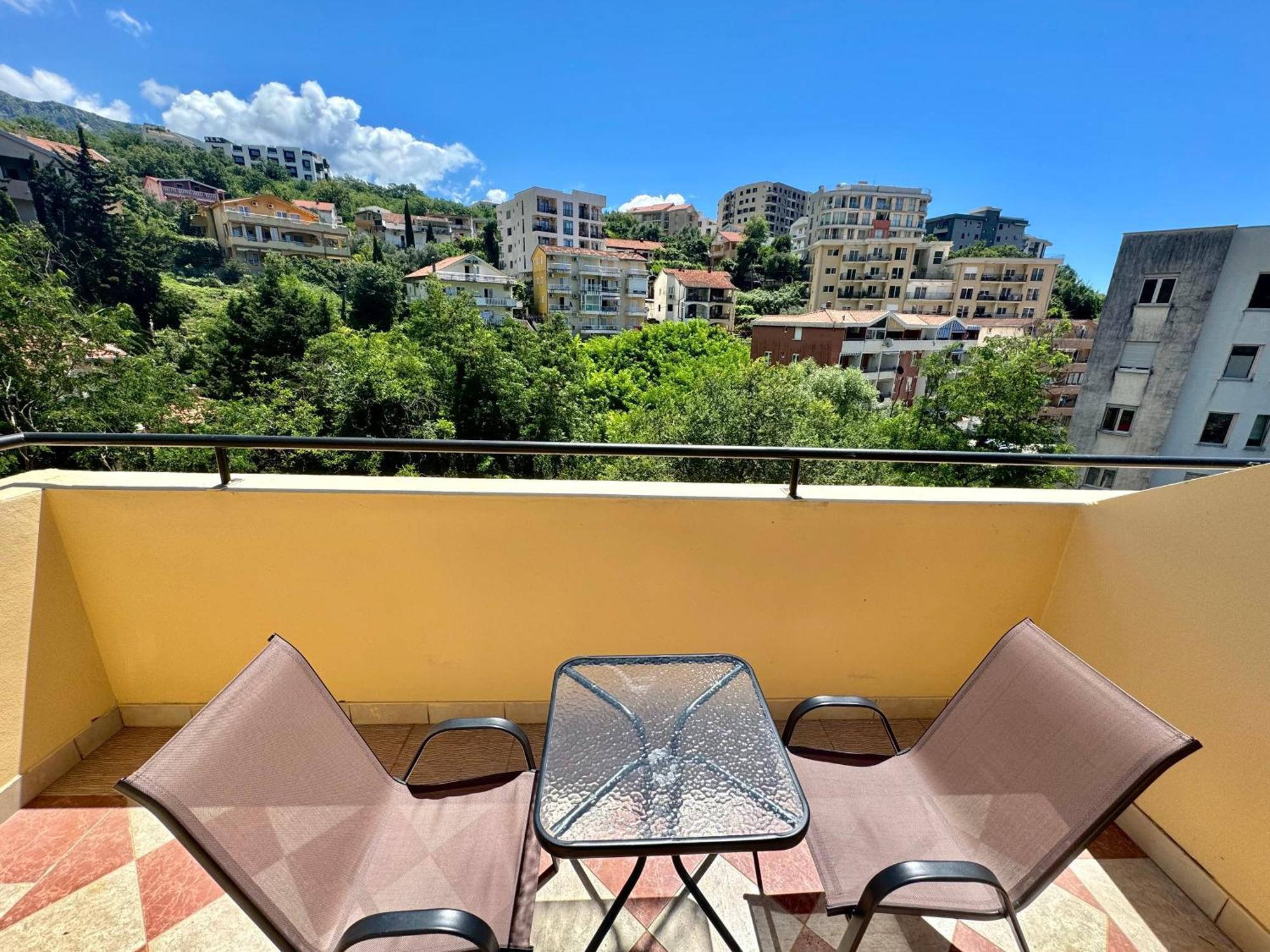 For-A Apartmani Bečići Exterior foto